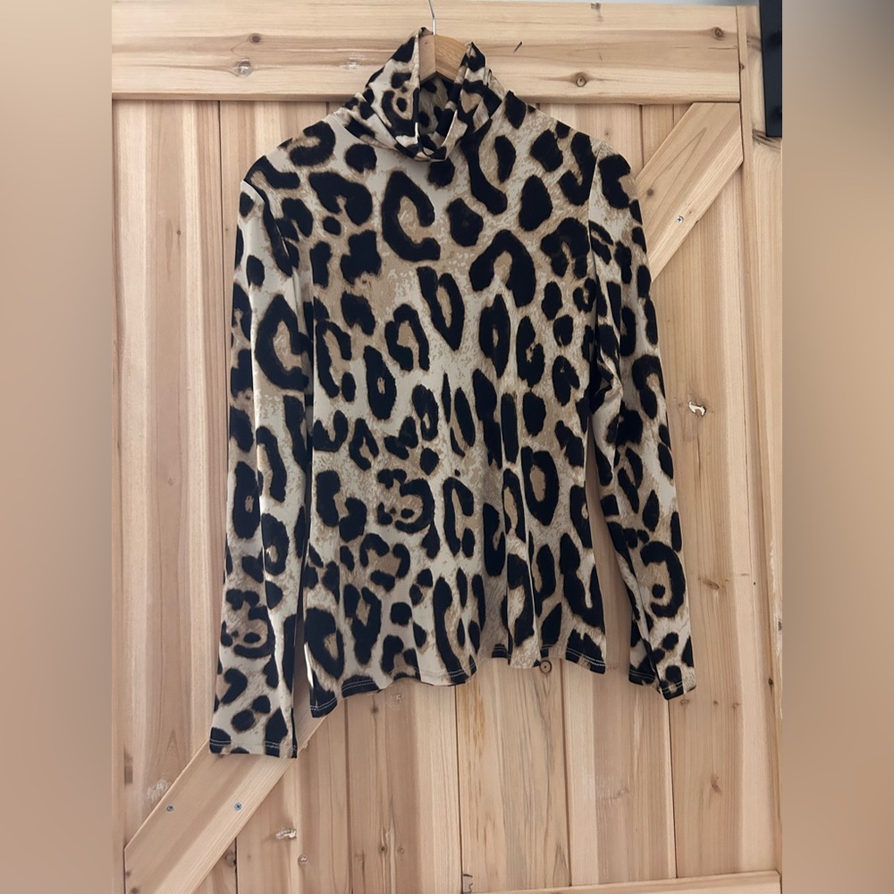H&M Leopard Print Turtleneck